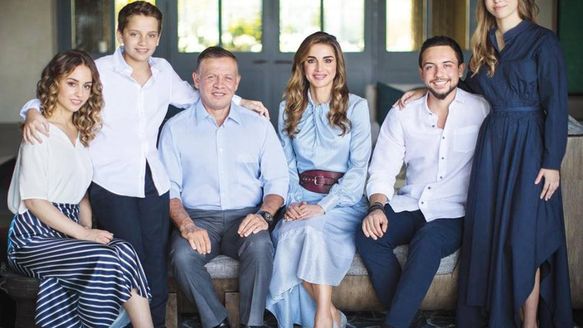 توضيح من مكتب الملكة رانيا بشأن قيمة ملابسها: التفاصيل بين أيديكم ولكم حرية التعامل